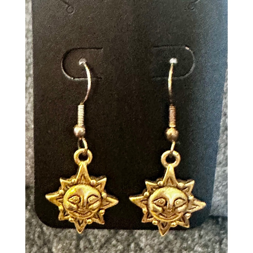Gold Tone Celestial Sun Face Drop Earrings French Wire Bohemian Jewelry - Picture 2 of 3